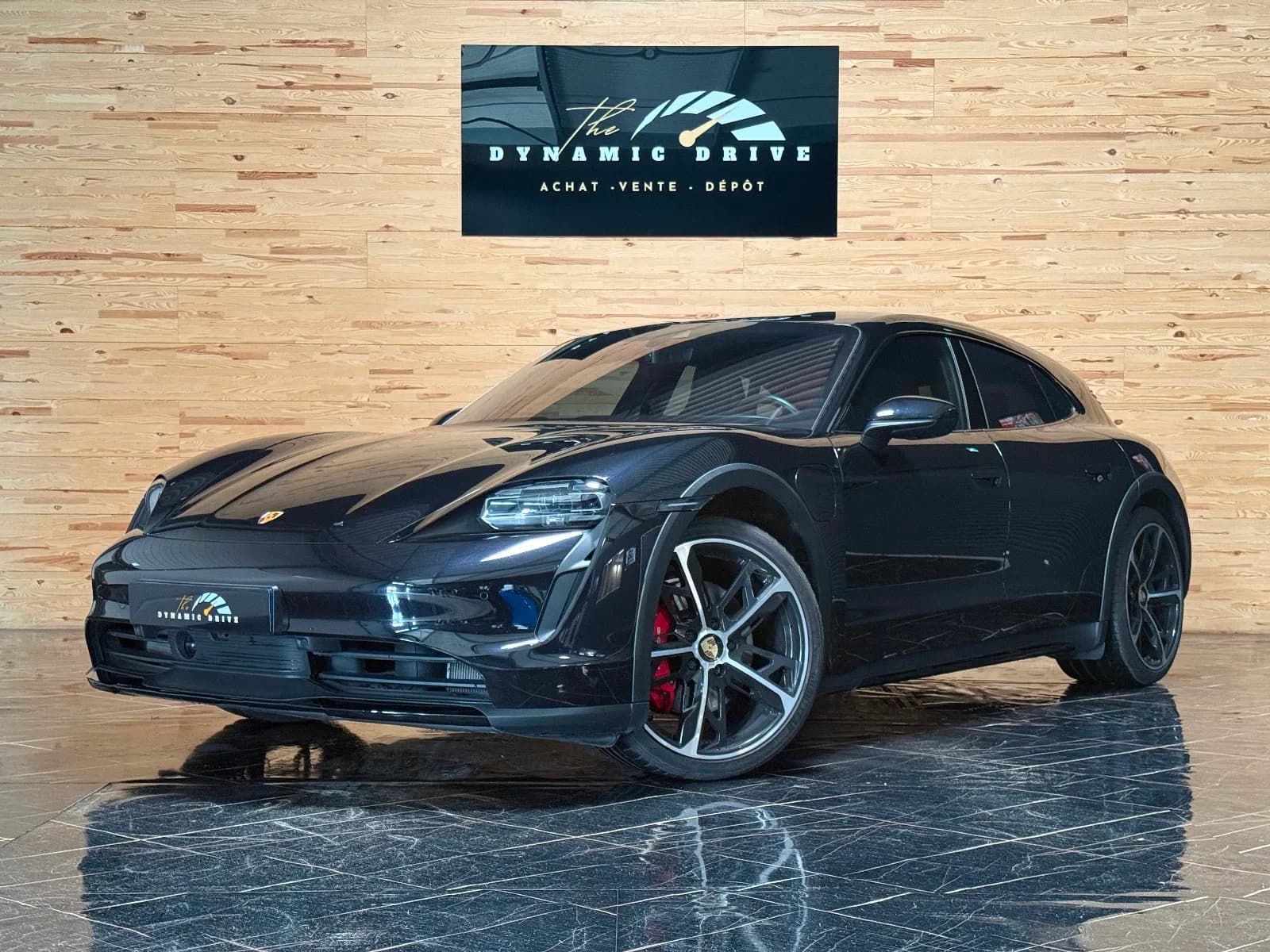 PORSCHE TAYCAN CROSS TURISMO